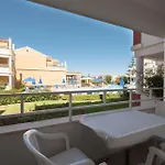 Paradise Aparthotel 3*